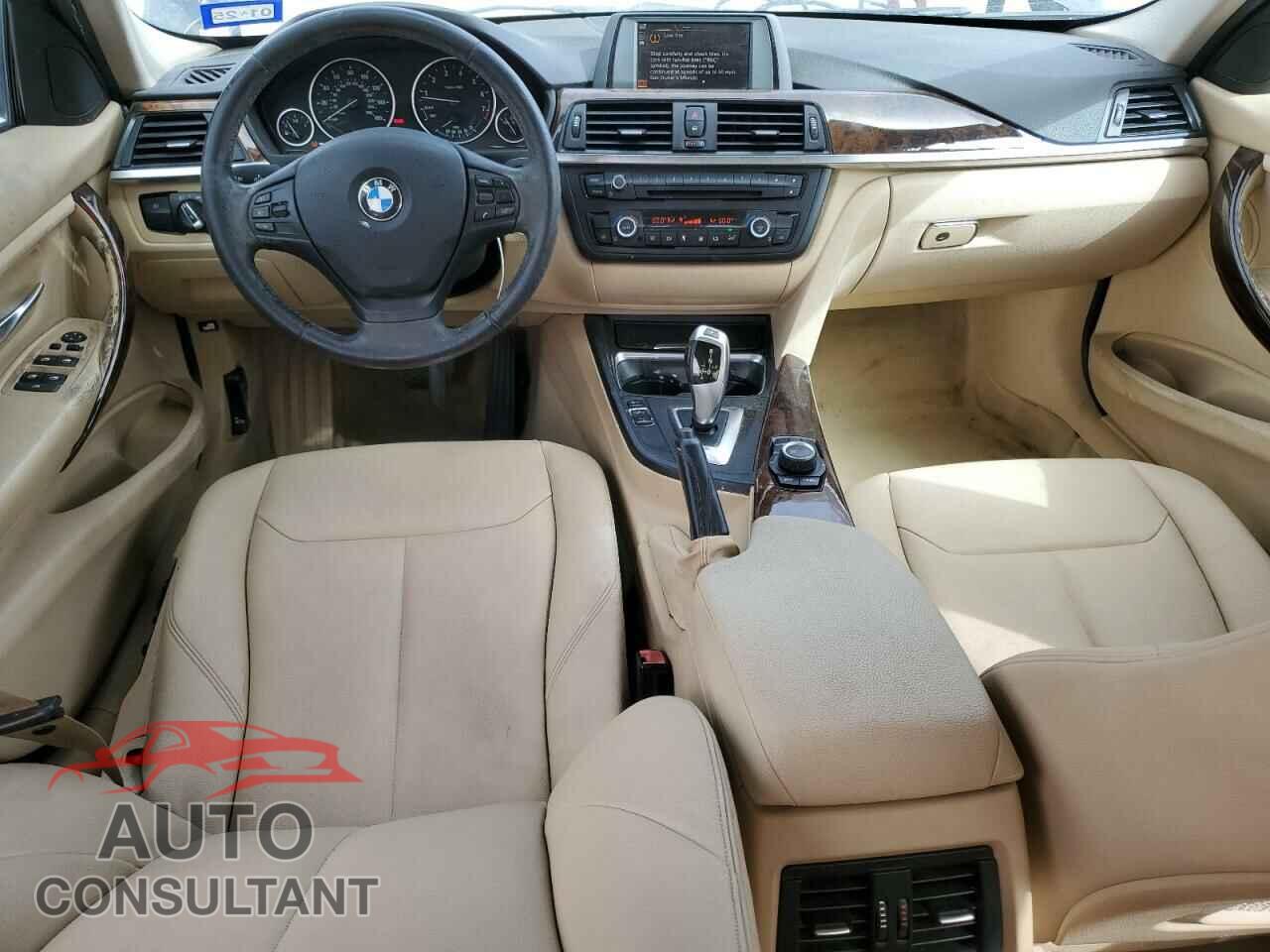 BMW 3 SERIES 2015 - WBA3B1C50FP830964