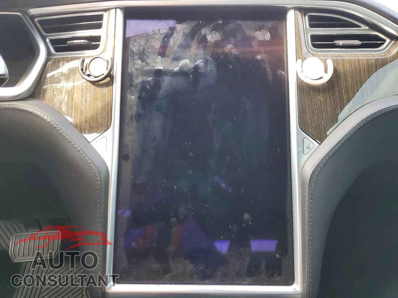 TESLA MODEL S 2013 - 5YJSA1CN0DFP13944