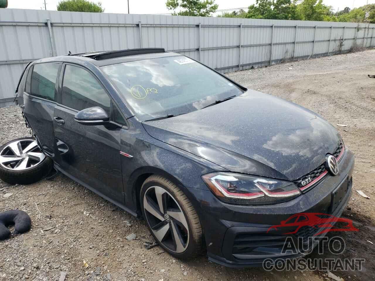 VOLKSWAGEN 412 2018 - 3VW447AU7JM294783