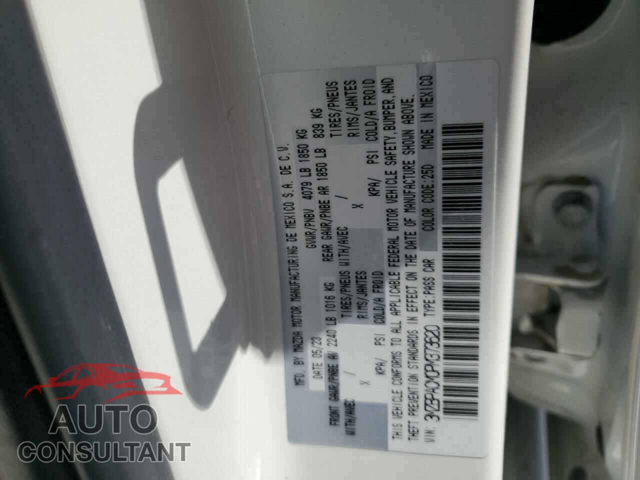 MAZDA 3 2023 - 3MZBPACM0PM373620