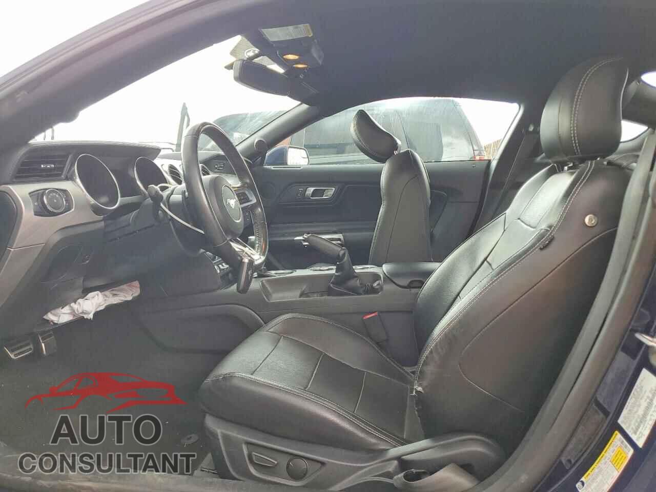 FORD MUSTANG 2020 - 1FA6P8TH5L5103997