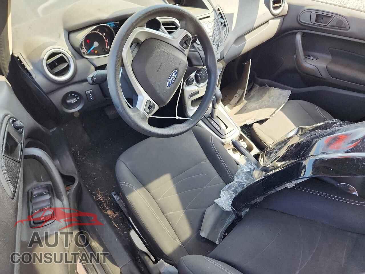 FORD FIESTA 2019 - 3FADP4BJ1KM164566