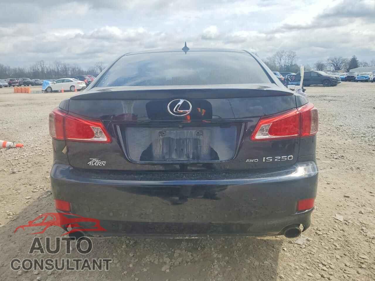 LEXUS IS 2011 - JTHCF5C23B5049929