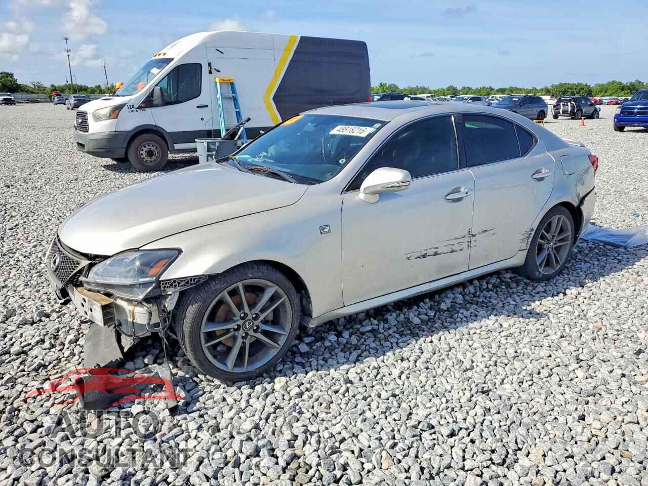 LEXUS IS 2012 - JTHBF5C27C5180813