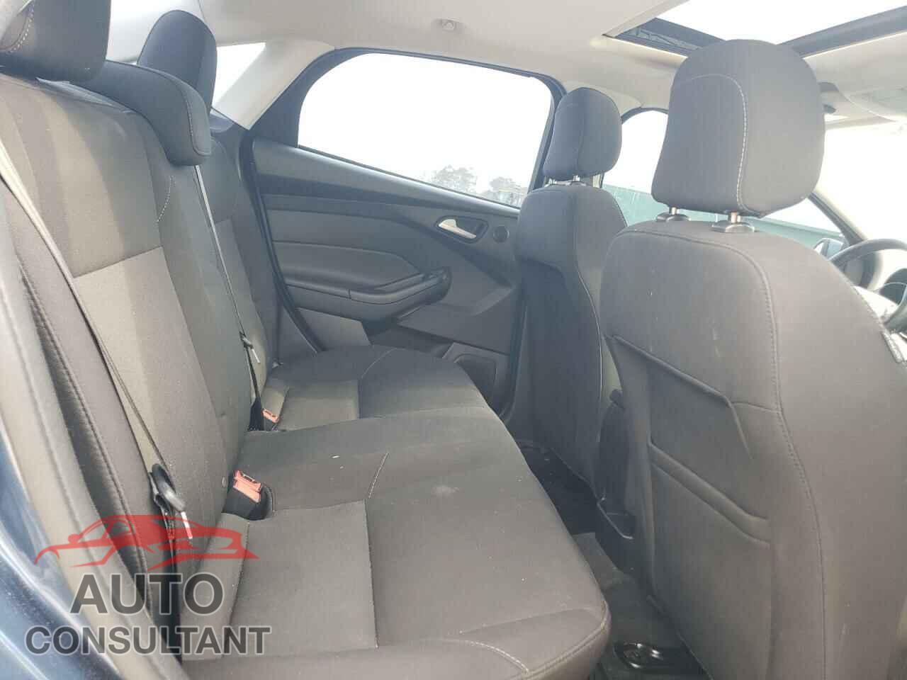 FORD FOCUS 2018 - 1FADP3H28JL265288