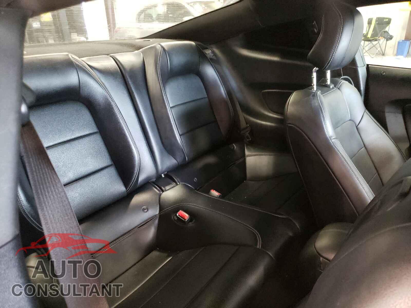 FORD MUSTANG 2016 - 1FA6P8CF1G5235756