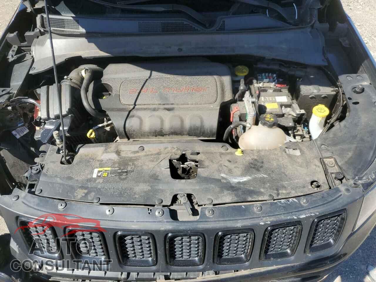 JEEP COMPASS 2021 - 3C4NJCBB6MT581077
