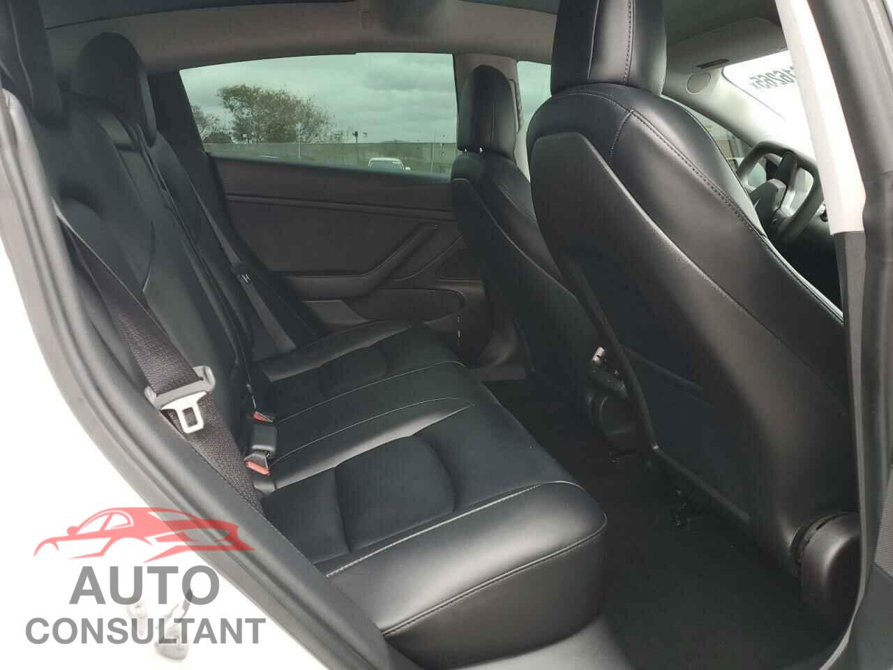 TESLA MODEL 3 2021 - 5YJ3E1EC9MF935905