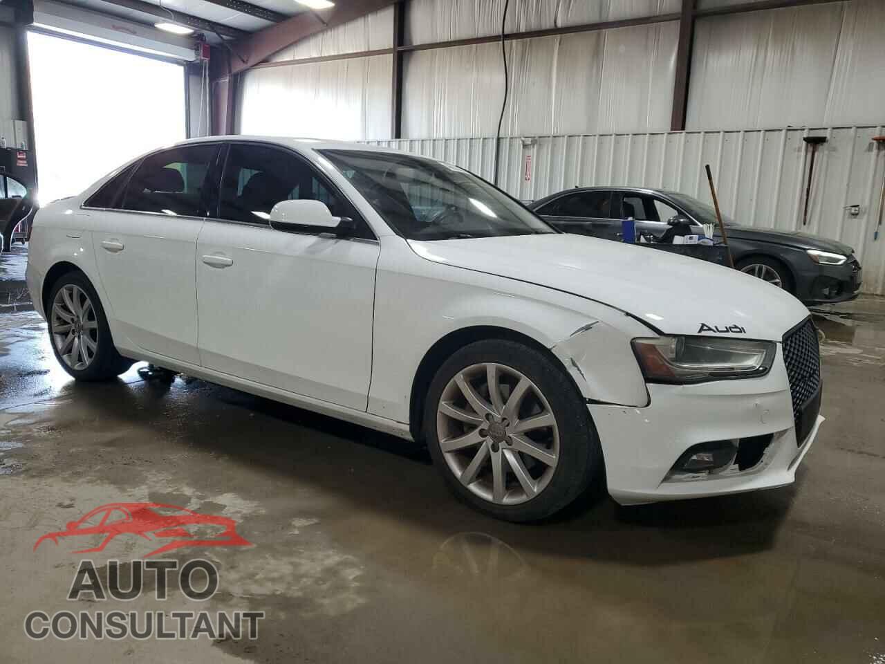 AUDI A4 2013 - WAUFFAFL8DN038341