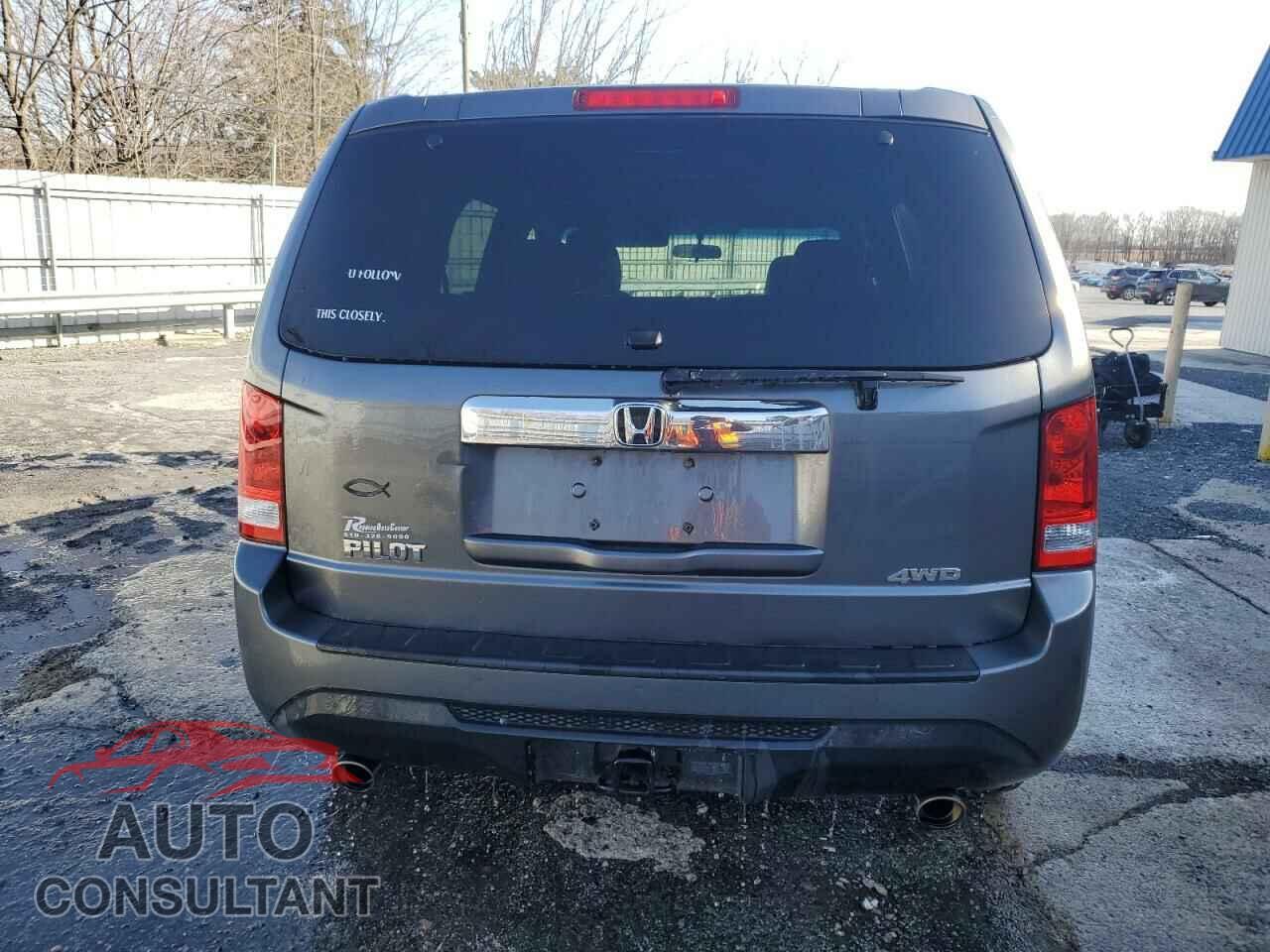HONDA PILOT 2012 - 5FNYF4H41CB009103