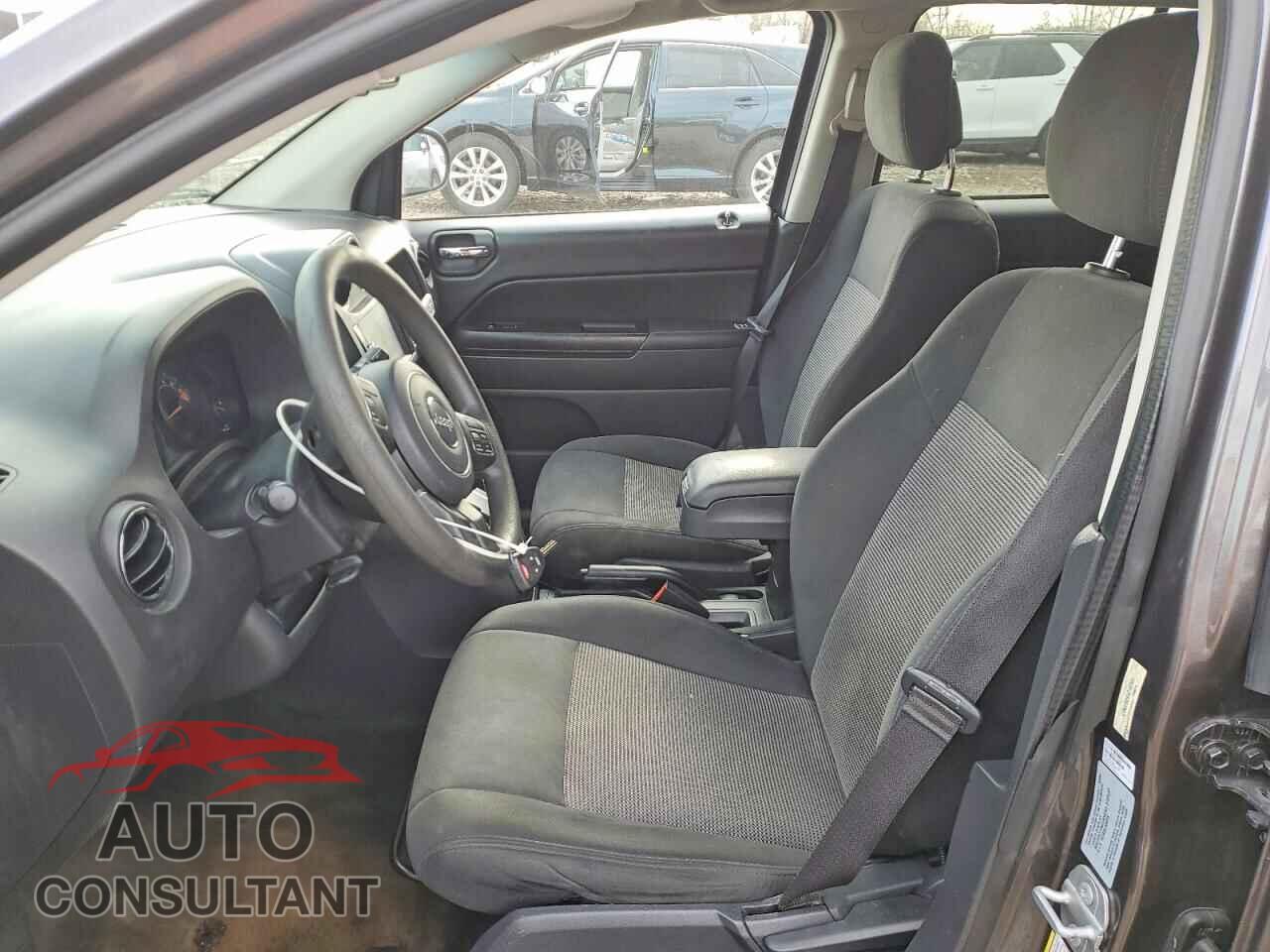 JEEP COMPASS 2017 - 1C4NJCBBXHD102591