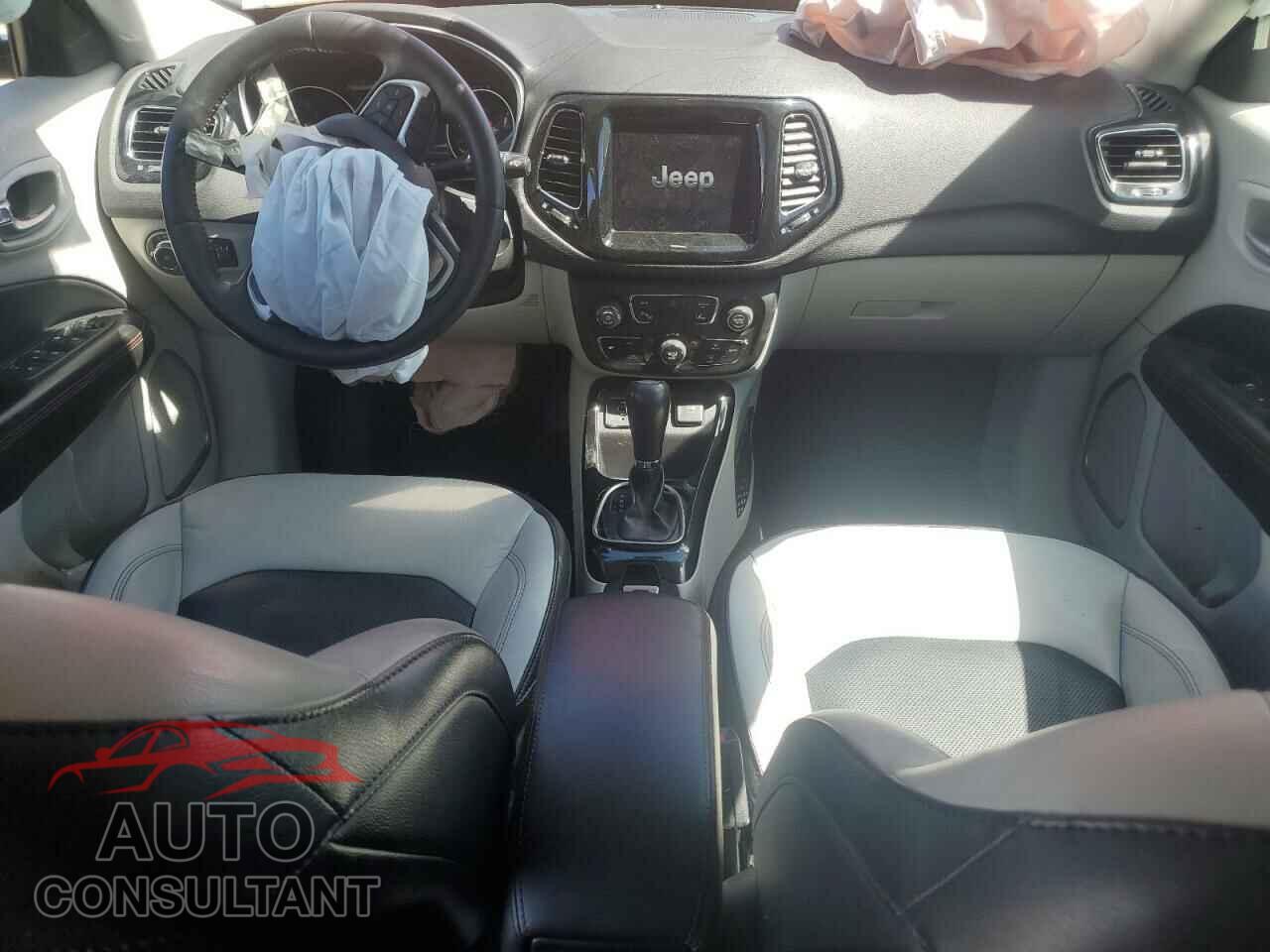JEEP COMPASS 2018 - 3C4NJCCB8JT410955