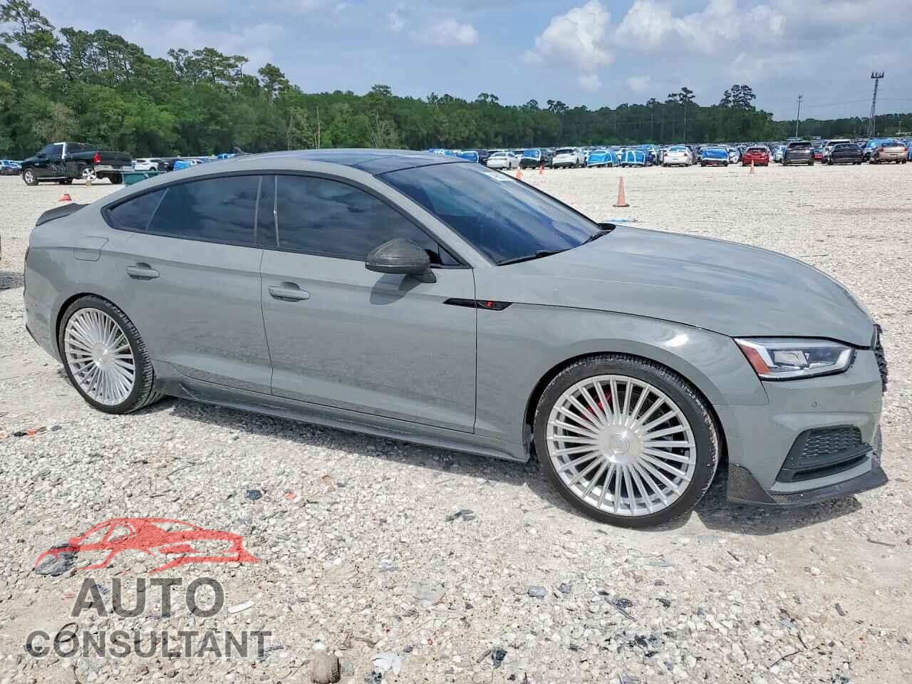 AUDI S5/RS5 2019 - WAUB4CF59KA081155