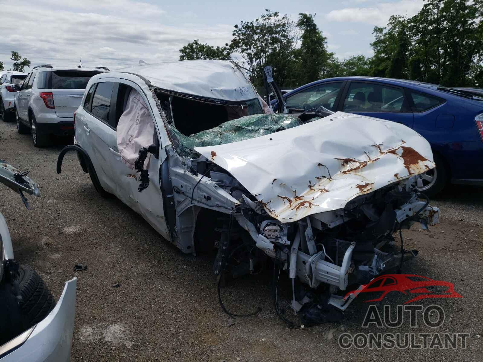 MITSUBISHI OUTLANDER 2019 - JA4AP4AU2KU016764