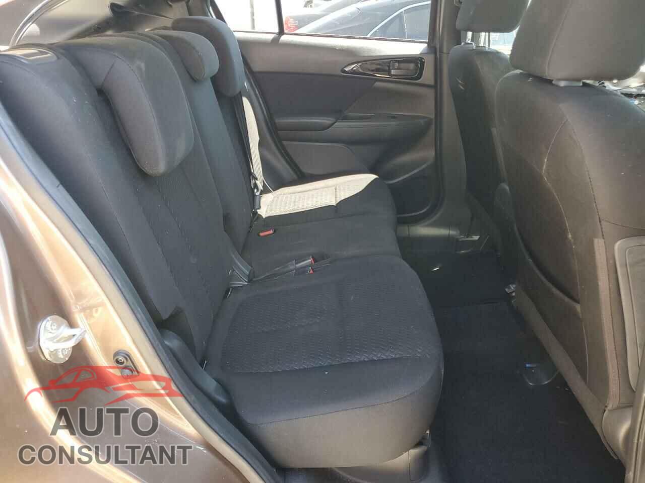 MITSUBISHI ECLIPSE 2018 - JA4AS3AA1JZ068029