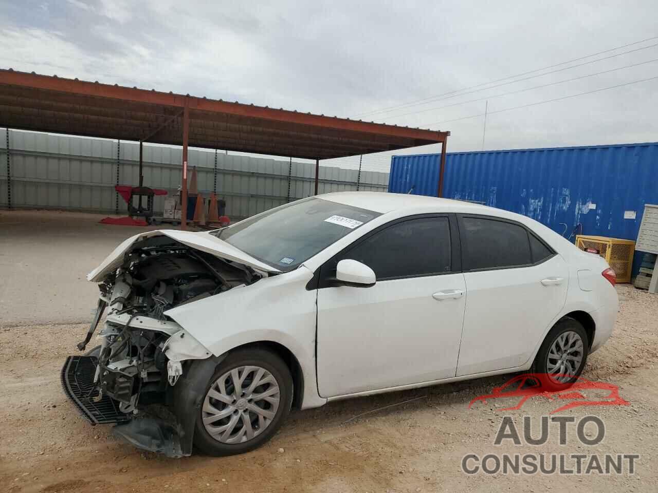TOYOTA COROLLA 2018 - 5YFBURHE4JP738800