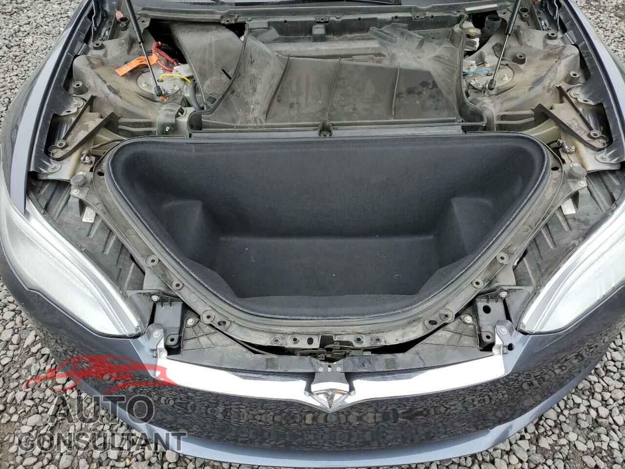 TESLA MODEL S 2020 - 5YJSA1E24LF379032