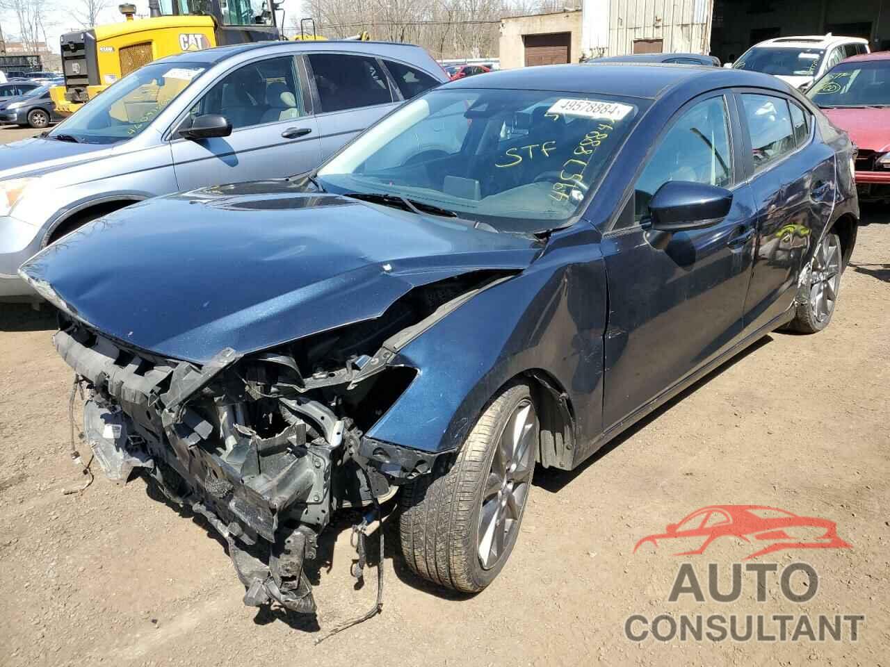 MAZDA 3 2018 - 3MZBN1V3XJM250165