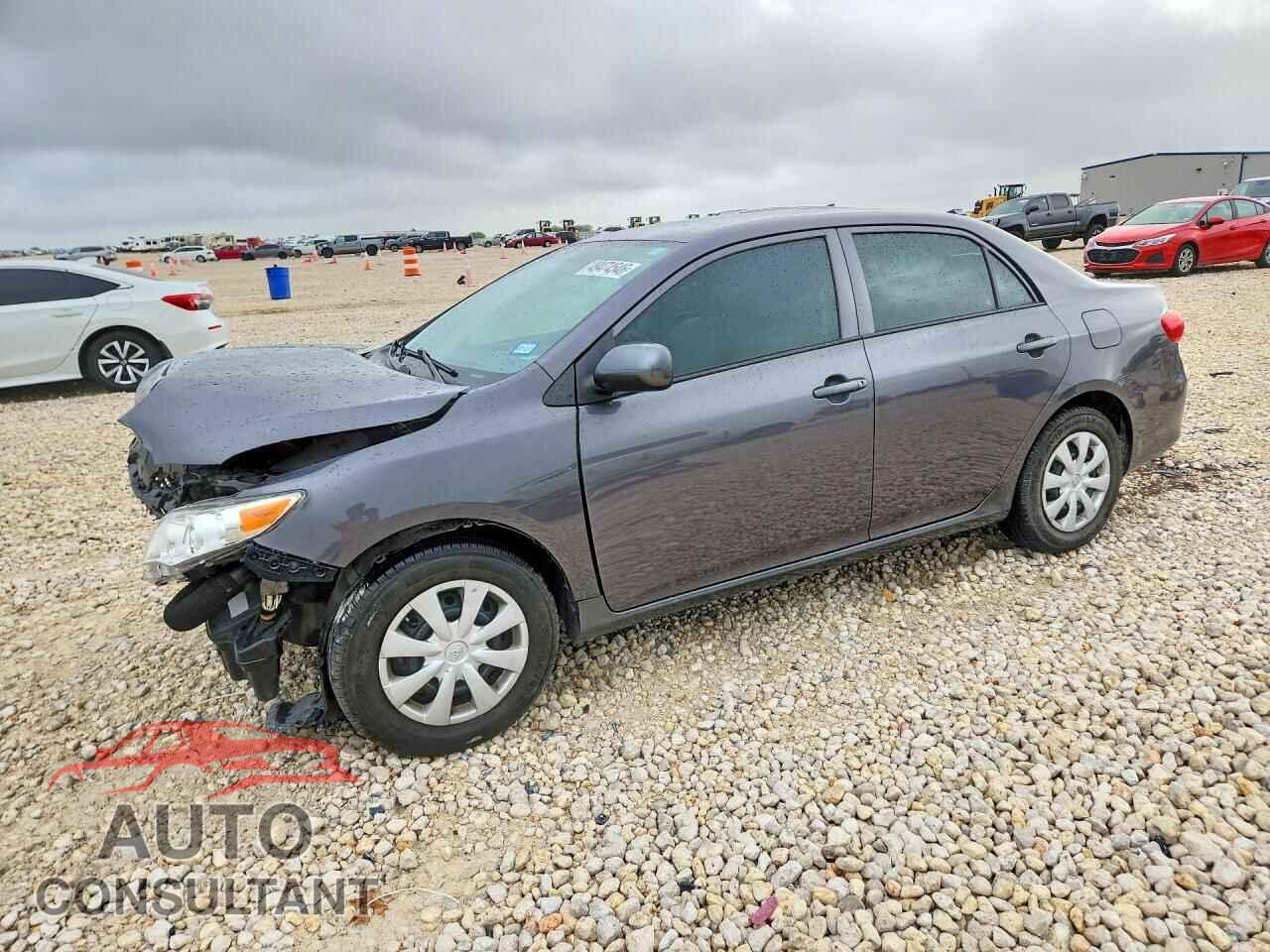 TOYOTA COROLLA 2013 - 5YFBU4EE9DP156901