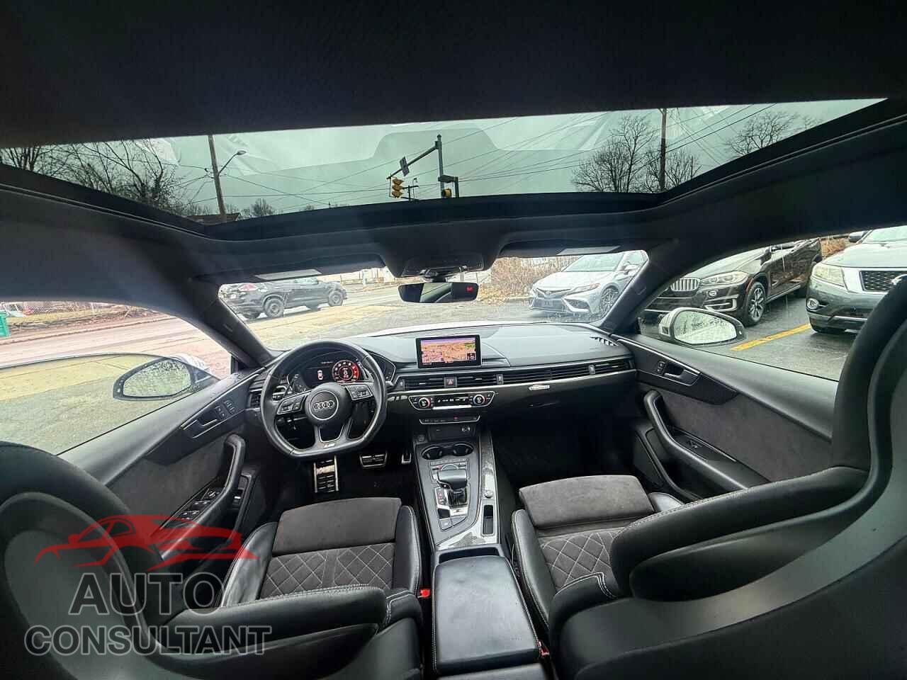 AUDI S5/RS5 2018 - WAUB4CF55JA083001