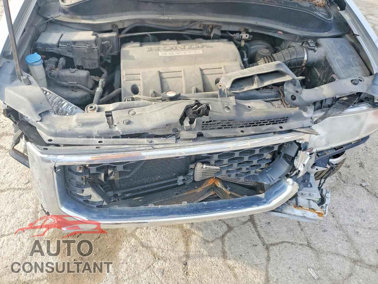 HONDA RIDGELINE 2014 - 5FPYK1F57EB005699