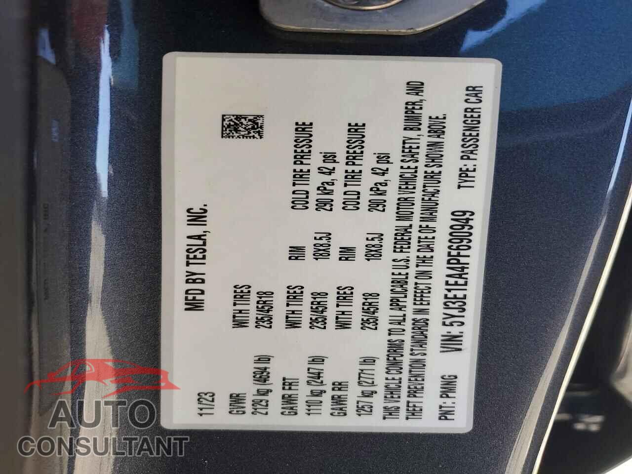 TESLA MODEL 3 2023 - 5YJ3E1EA4PF690949