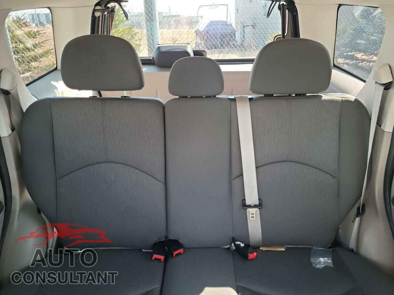 MAZDA TRIBUTE 2011 - 4F2CY9C78BKM01693
