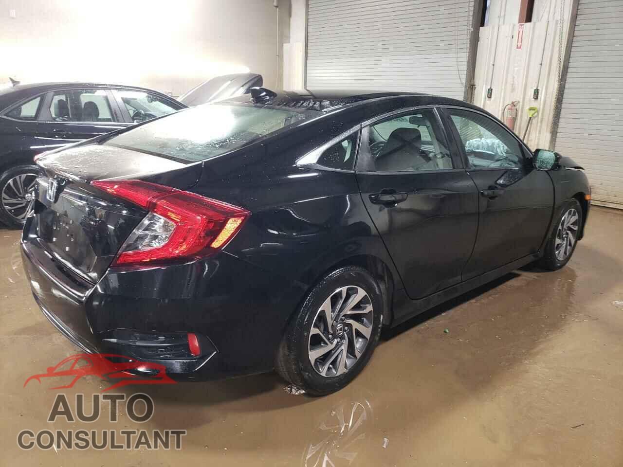 HONDA CIVIC 2017 - 19XFC2F83HE002449