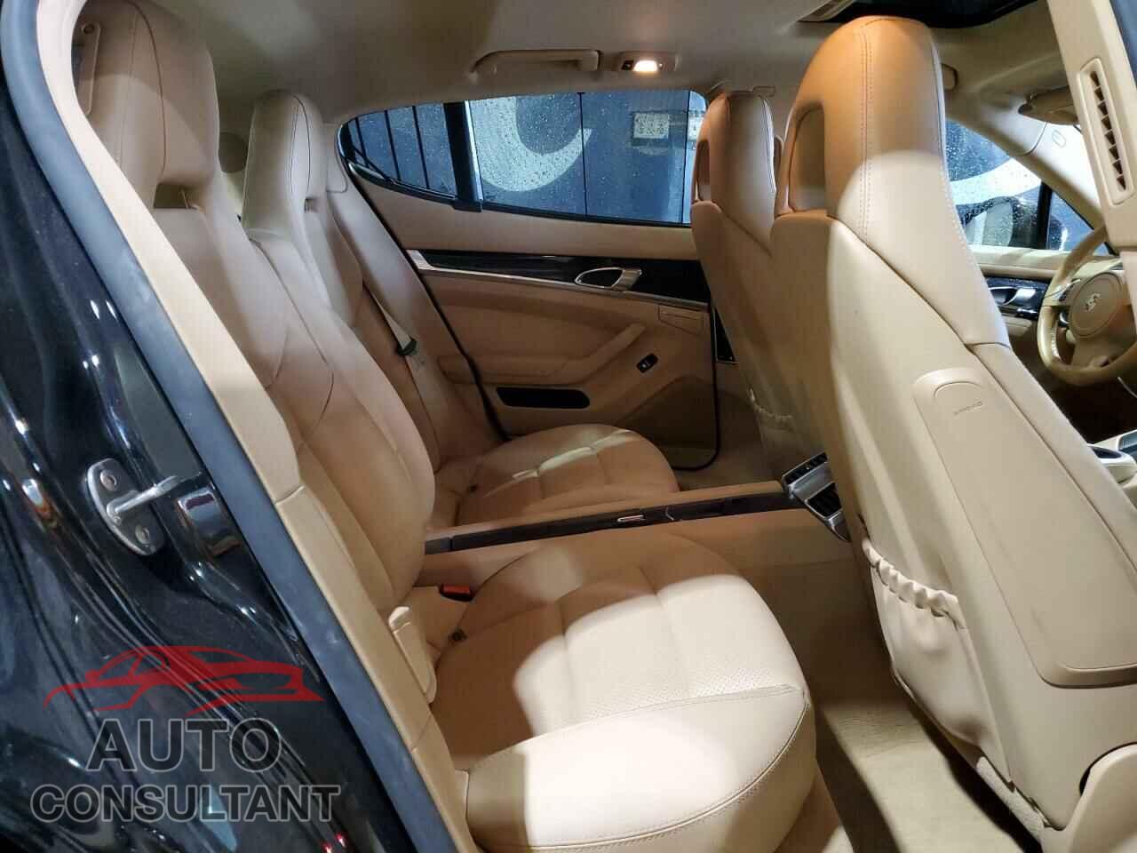 PORSCHE PANAMERA 2011 - WP0AA2A7XBL020489