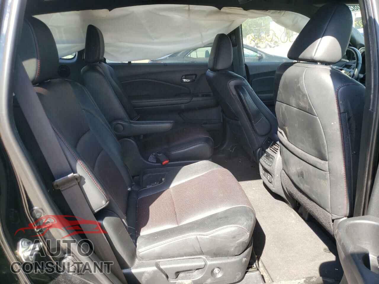 HONDA PILOT 2020 - 5FNYF6H76LB054320