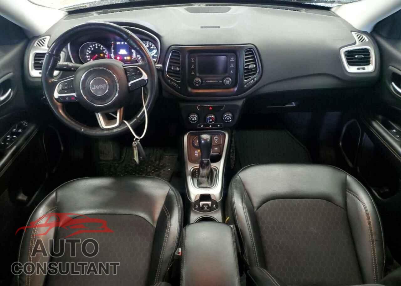 JEEP COMPASS 2018 - 3C4NJDBB5JT239394