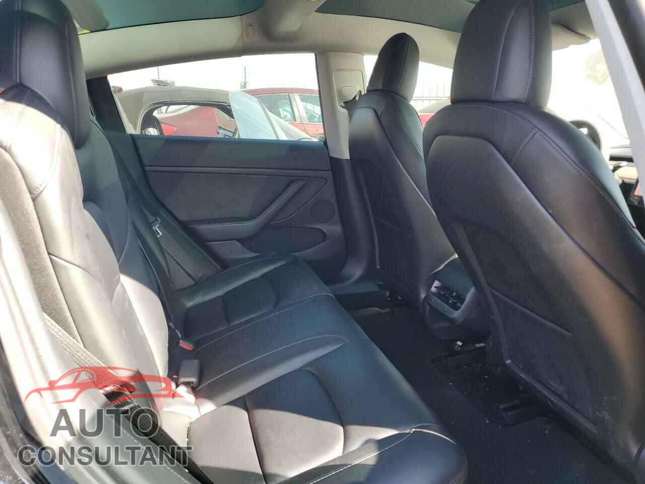 TESLA MODEL 3 2021 - 5YJ3E1EB7MF044860