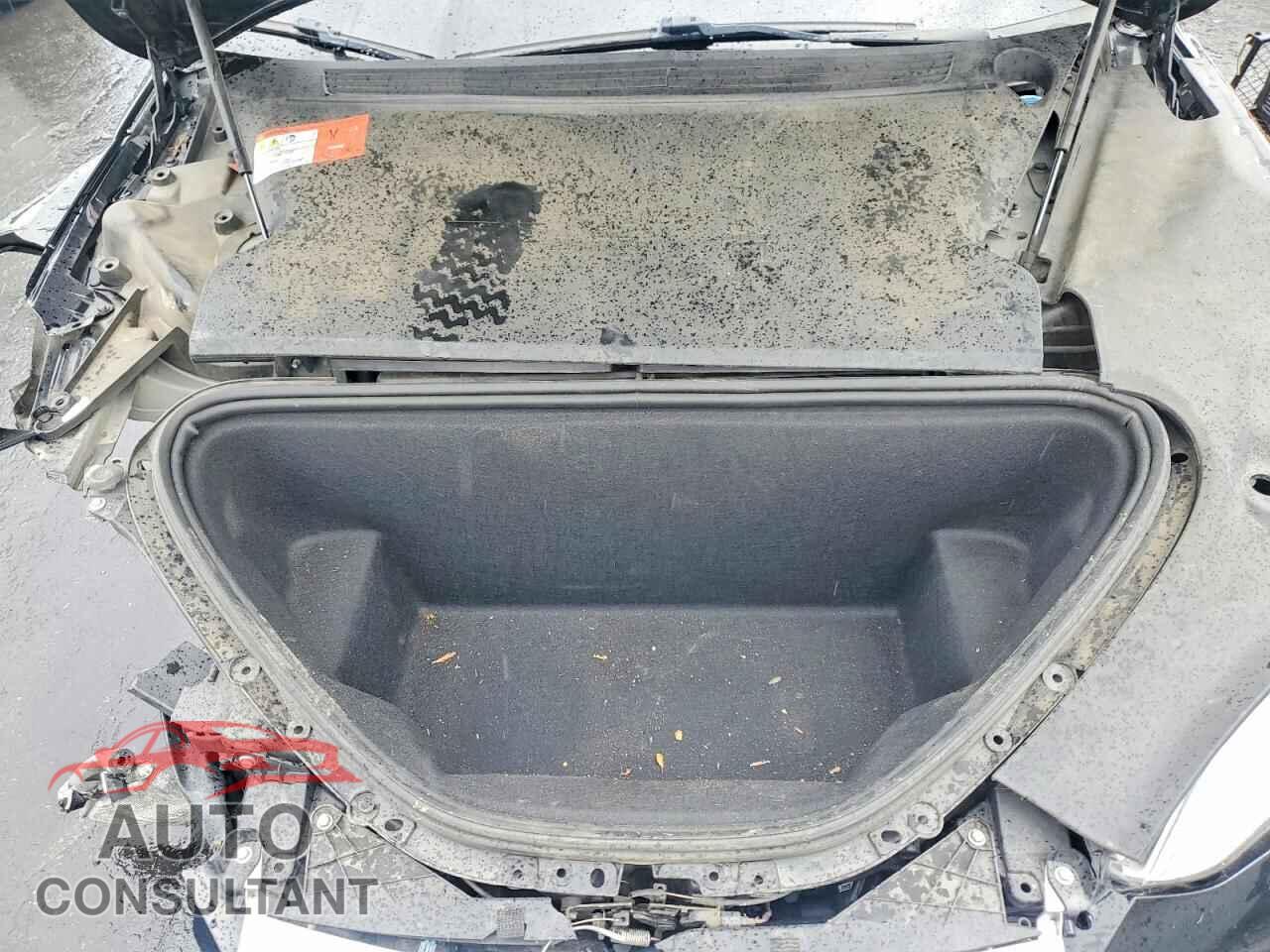 TESLA MODEL S 2017 - 5YJSA1E26HF202912