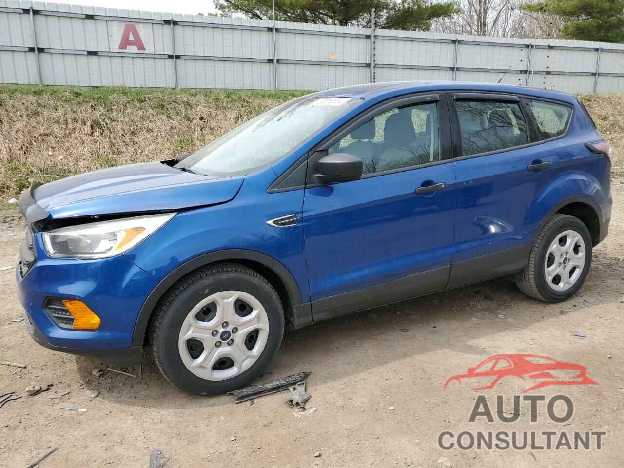 FORD ESCAPE 2017 - 1FMCU0F73HUA12567