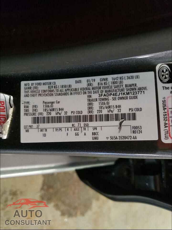 FORD FIESTA 2019 - 3FADP4EJ1KM123771