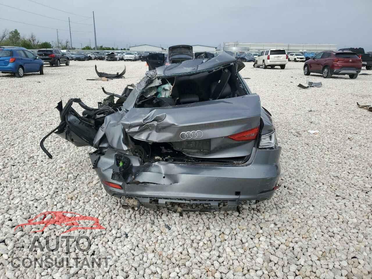 AUDI A3 2016 - WAUA7GFF7G1031865