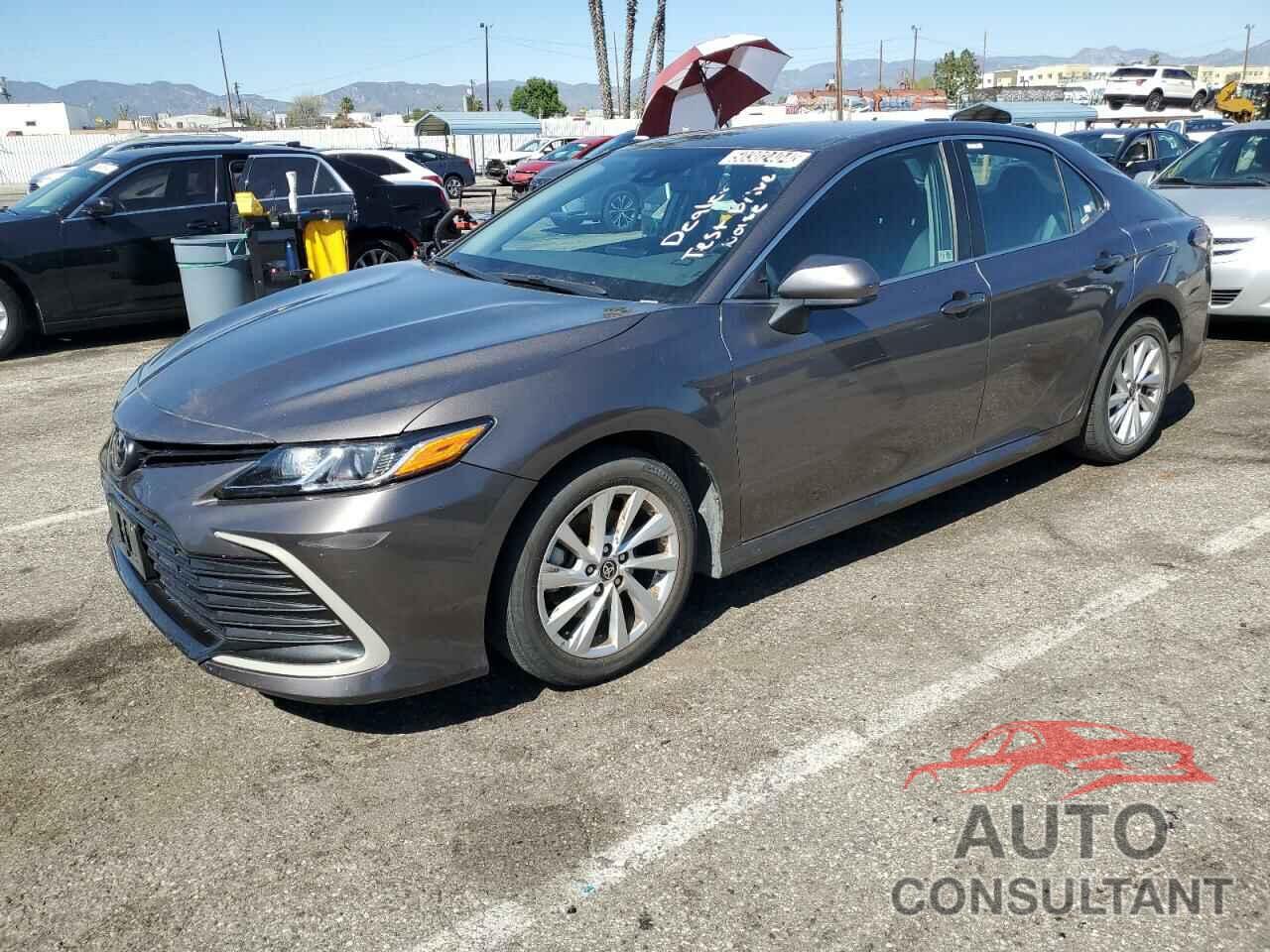TOYOTA CAMRY 2021 - 4T1C11AK6MU597438