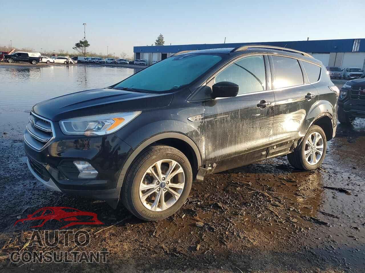 FORD ESCAPE 2017 - 1FMCU9G95HUE14708