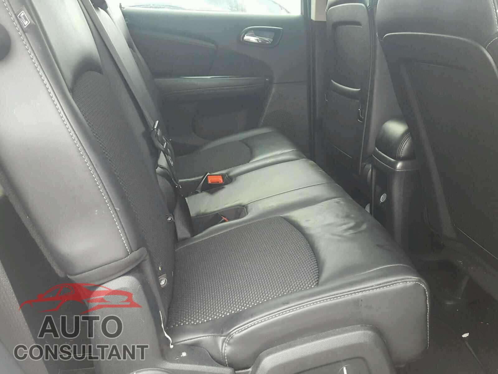 DODGE JOURNEY 2015 - 3C4PDCGG3FT699191
