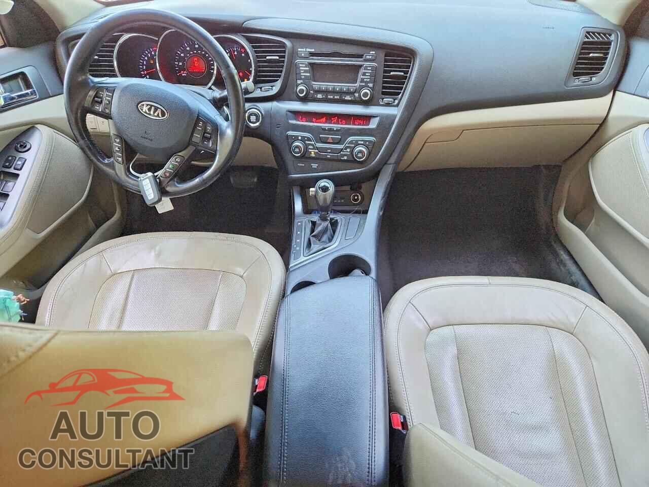 KIA OPTIMA 2011 - KNAGN4A76B5075114
