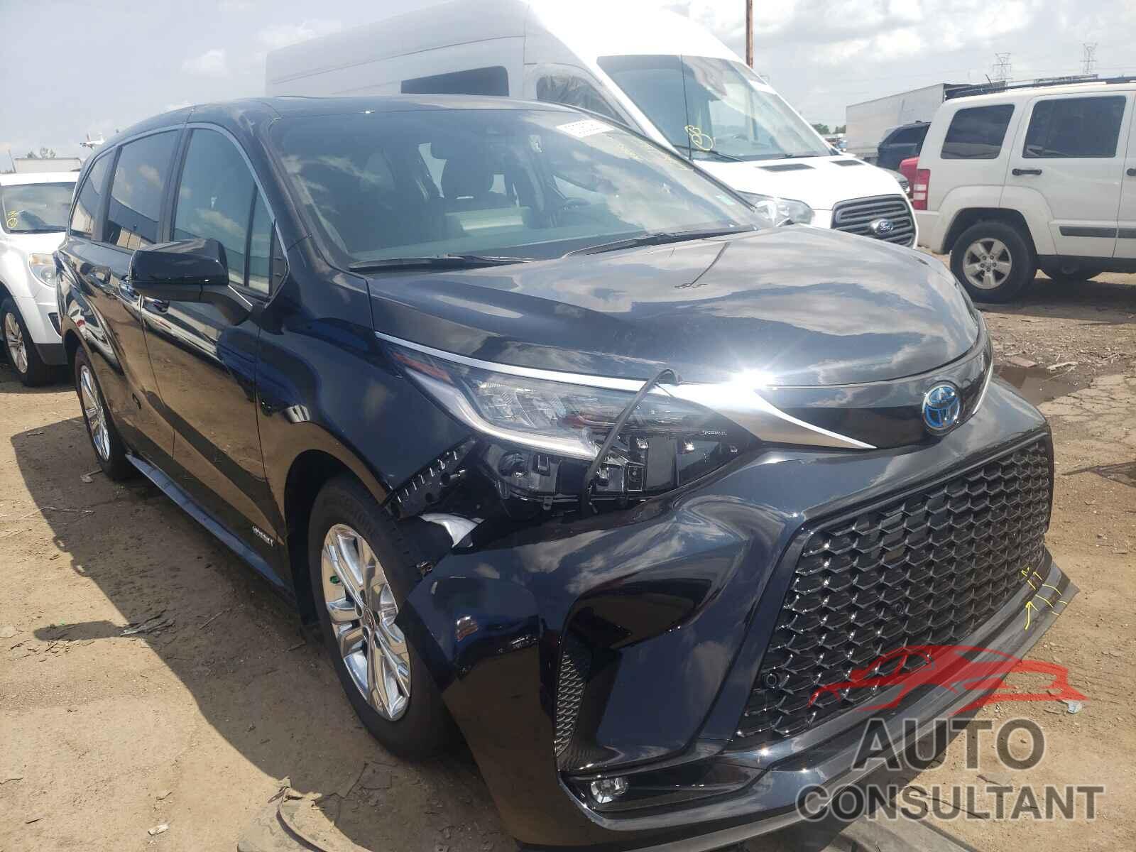 TOYOTA SIENNA 2021 - 5TDXSKFC9MS019462