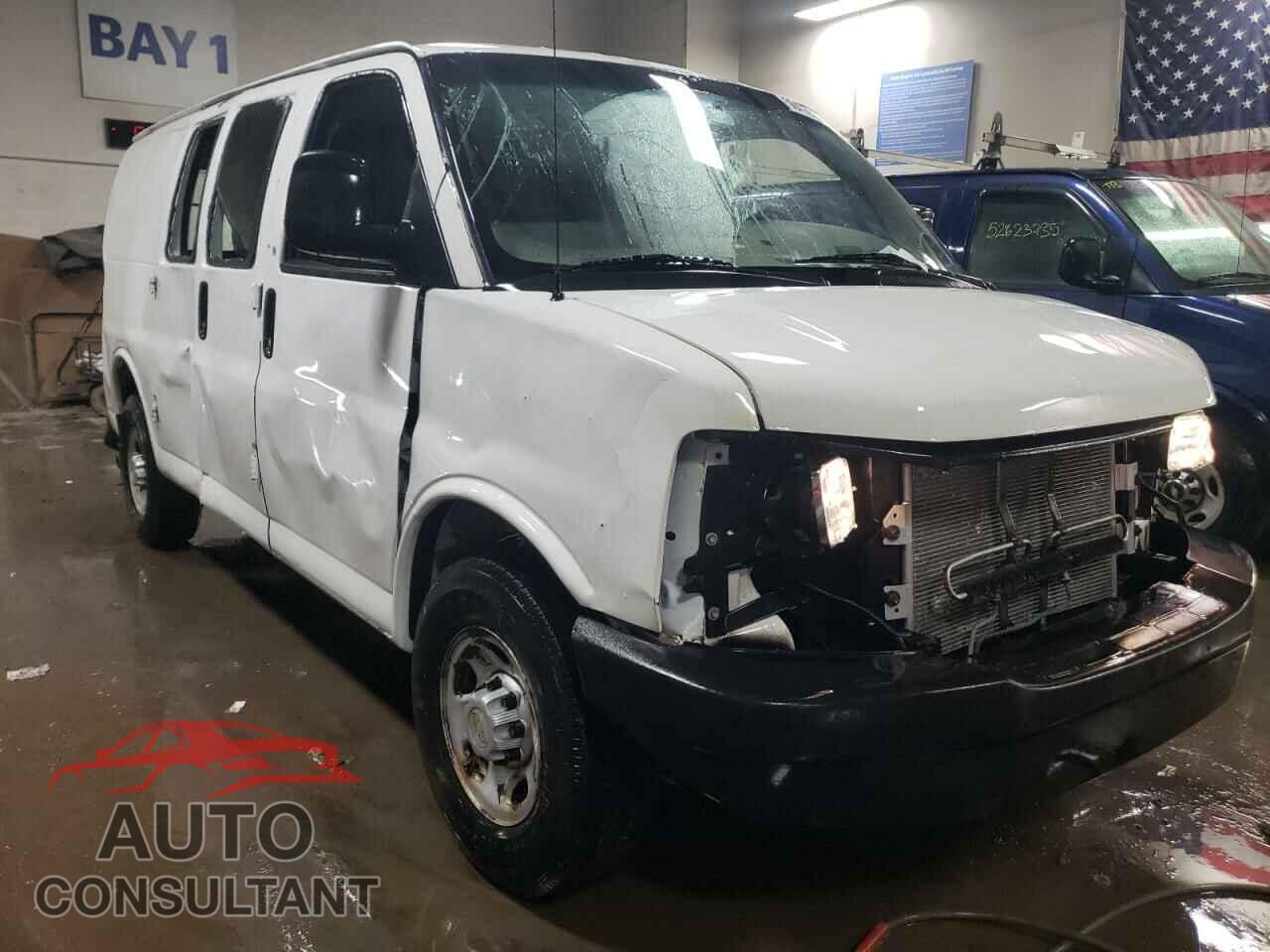 CHEVROLET EXPRESS 2012 - 1GCWGFCA8C1100293