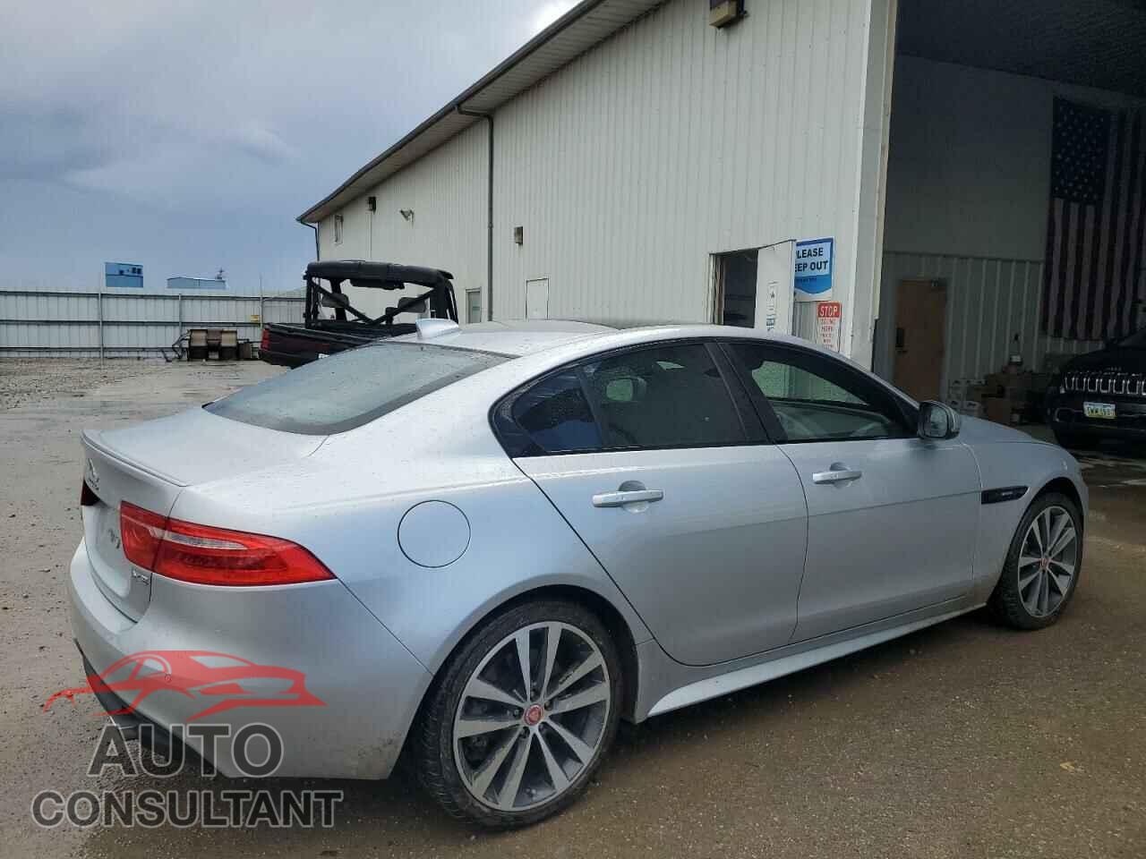 JAGUAR XE 2017 - SAJAL4BV6HA968588