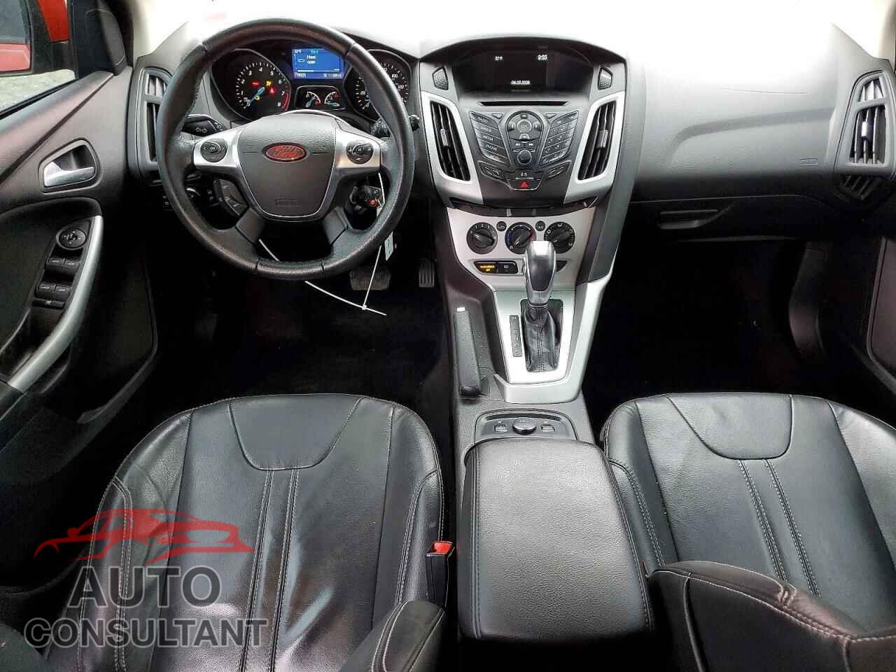 FORD FOCUS 2014 - 1FADP3K22EL409450