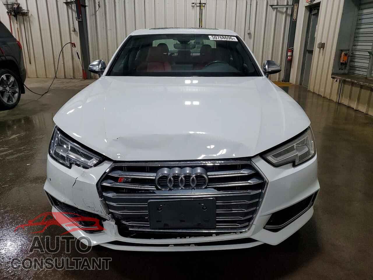 AUDI S4/RS4 2018 - WAUB4AF46JA158459