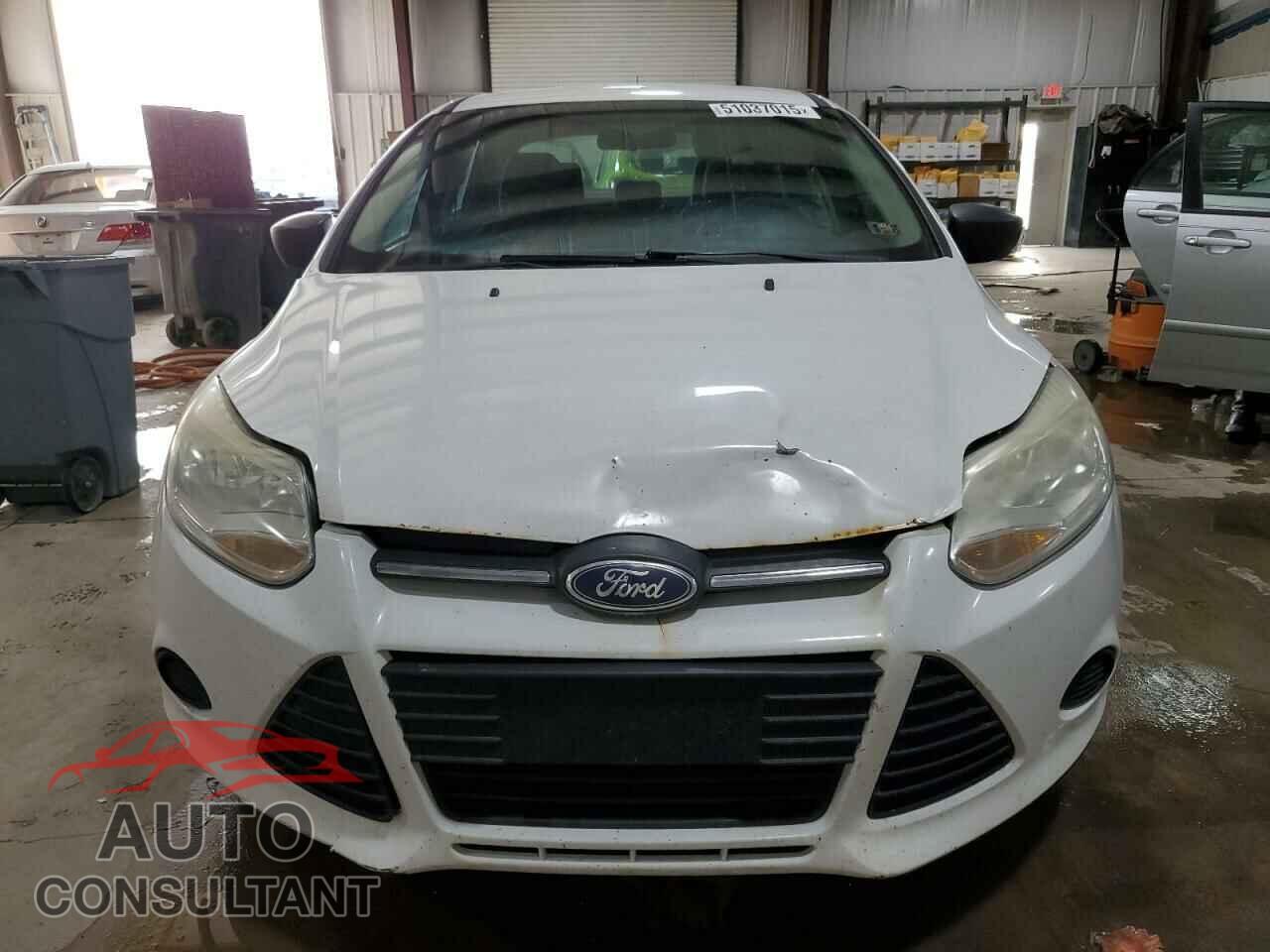 FORD FOCUS 2012 - 1FAHP3E21CL410972