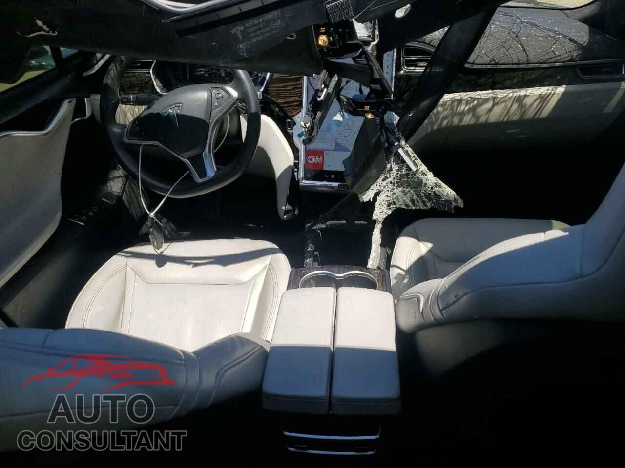 TESLA MODEL S 2016 - 5YJSA1E12GF142987