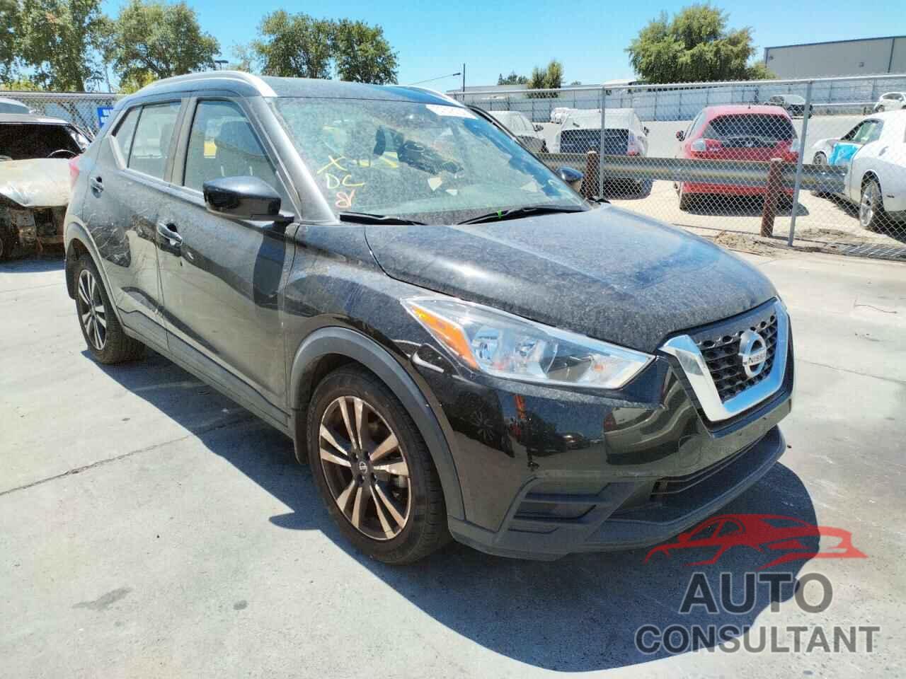 NISSAN KICKS 2018 - 3N1CP5CU4JL534761