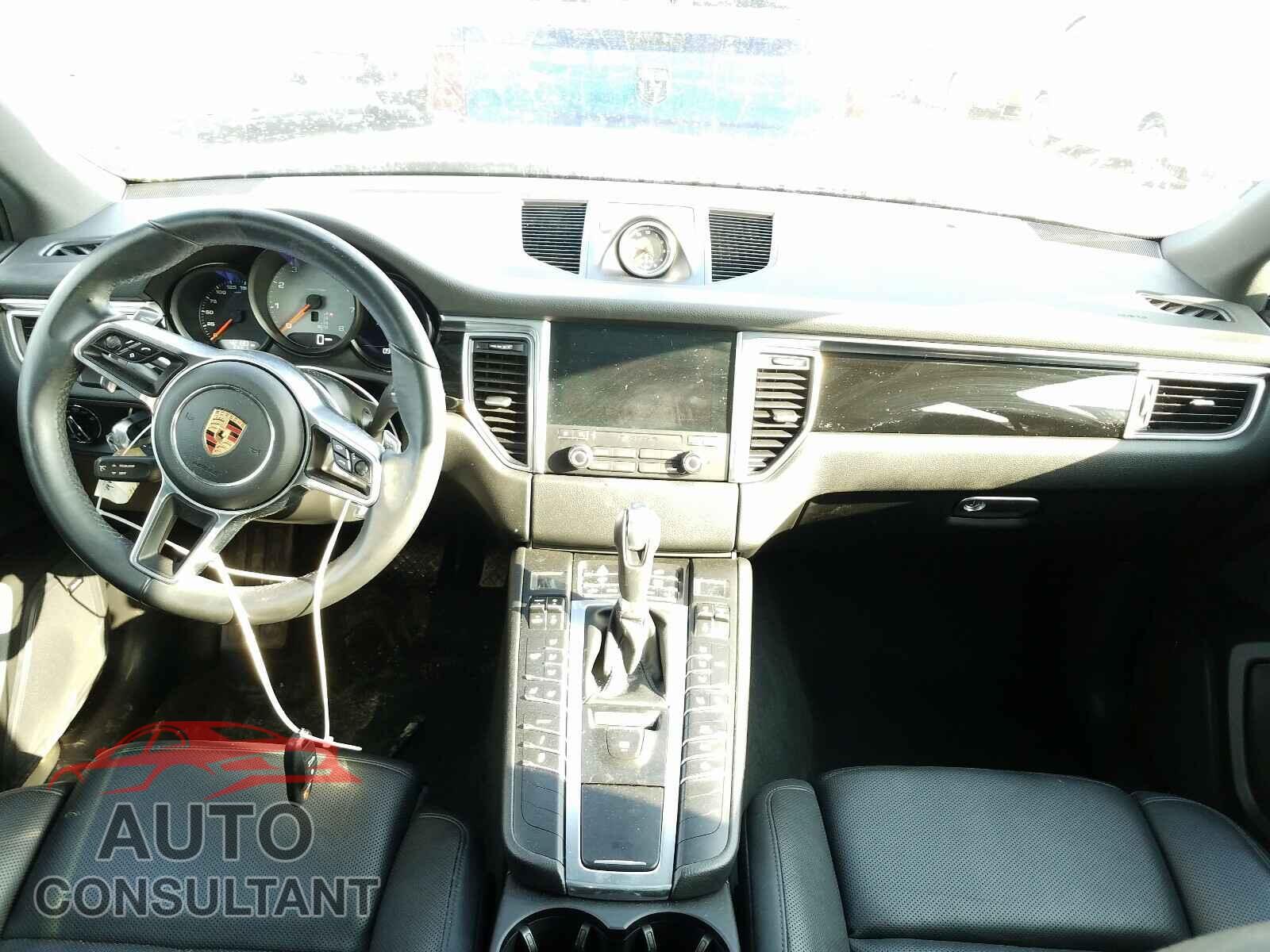 PORSCHE MACAN 2018 - WP1AB2A5XJLB30306