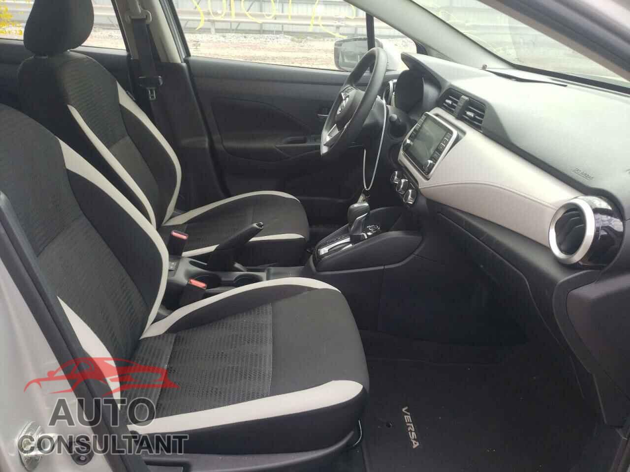 NISSAN VERSA 2021 - 3N1CN8EV7ML858725